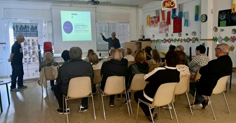 Presentació de La Constel·lació, Cooperativa d'Habitatges en Cessió d'Ús a l'Escola Betúlia de Badalona.